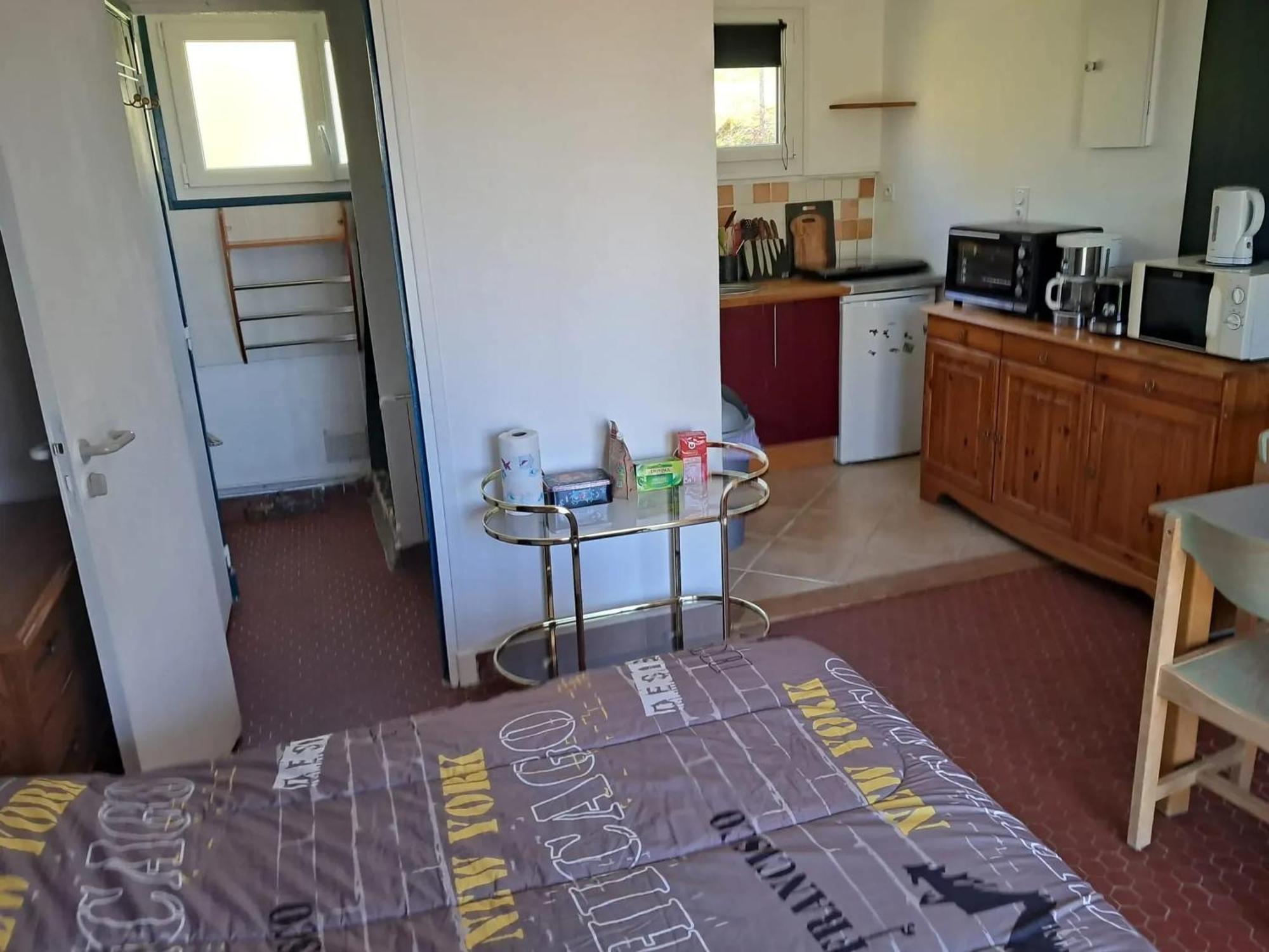 Studio Charmant A Treignac Avec Terrasse De 22 M² Exterior photo